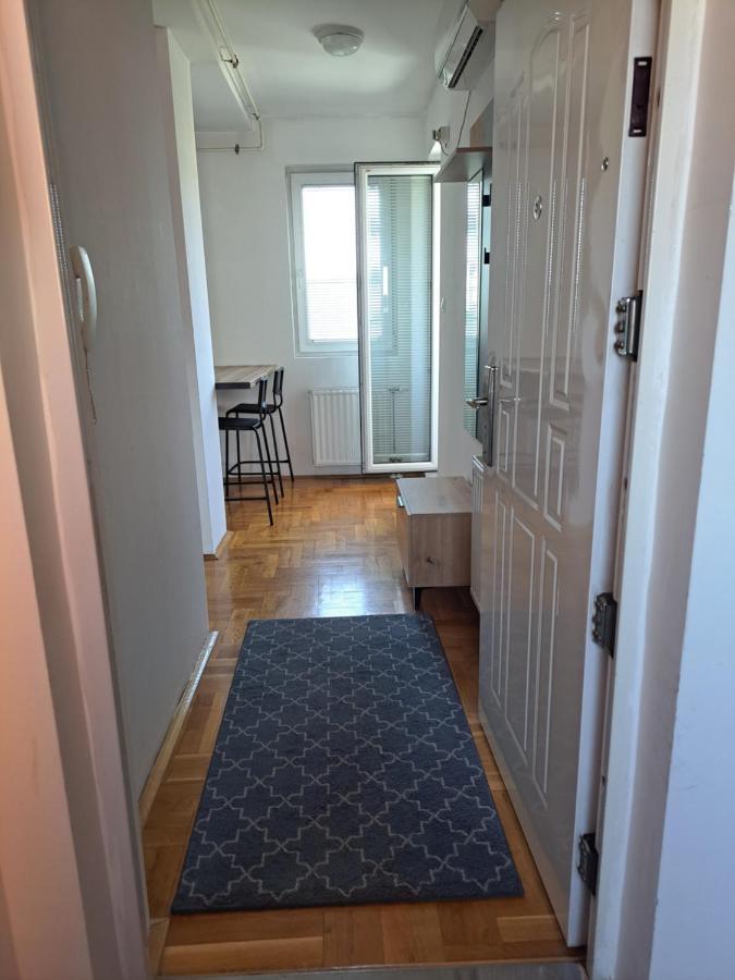 Apartman Zvezdica -Smederevo, Netflix 외부 사진